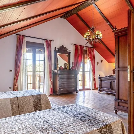 Pet Friendly In With Kitchenette Lucena